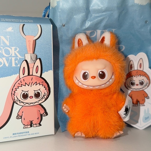 The Monsters Pin For Love Series Labubu Plush Keychain Blind Box - Z - Picture 2 of 11